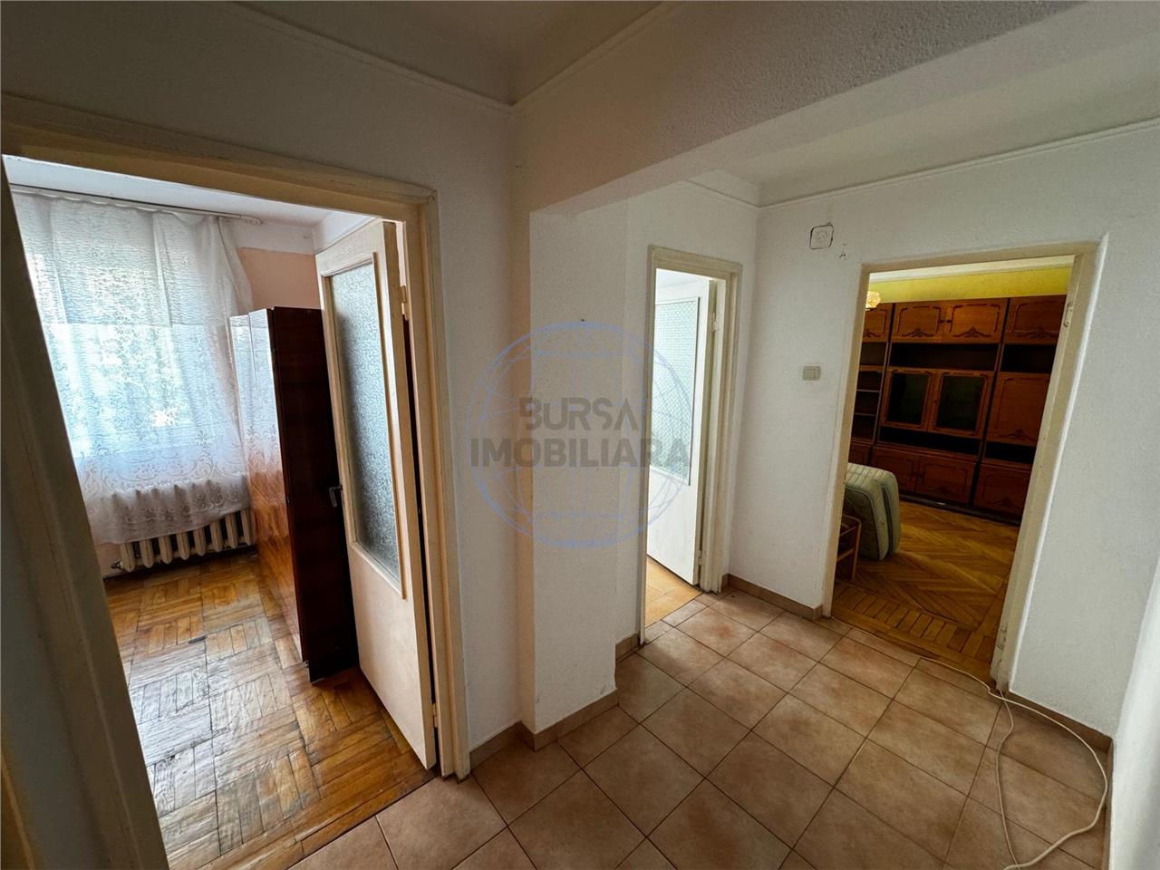 Apartament 2 camere, etaj 1 Aleea Echitati Sud