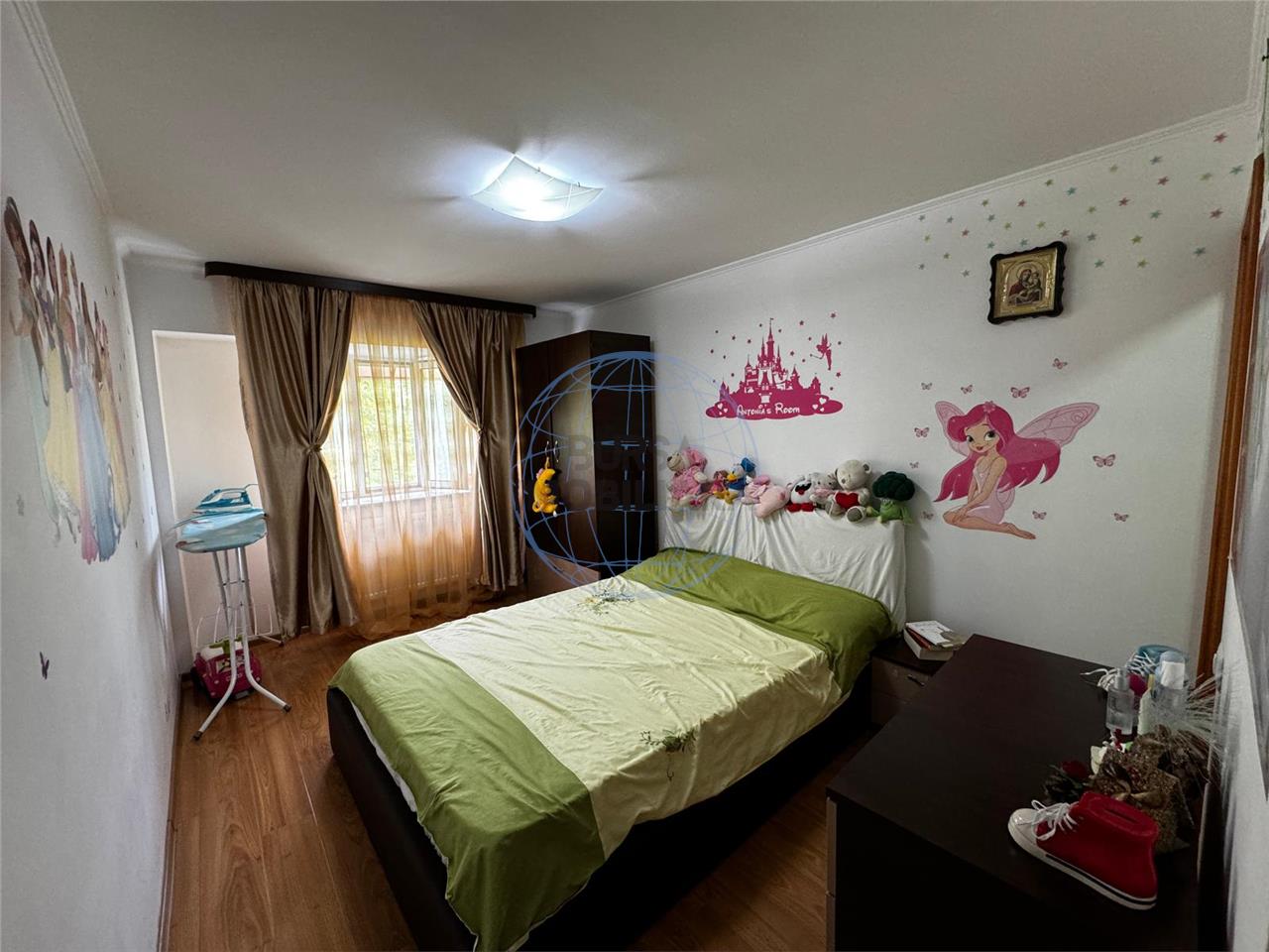 Apartament 2 camere, Piata  Moldovei