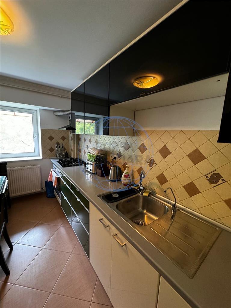 Apartament 2 camere, Piata  Moldovei