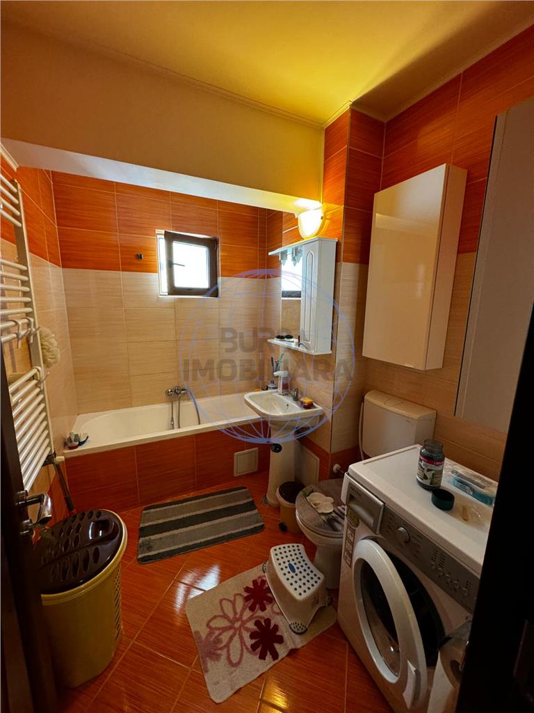 APARTAMENT 2 CAMERE, BLOC NOU,