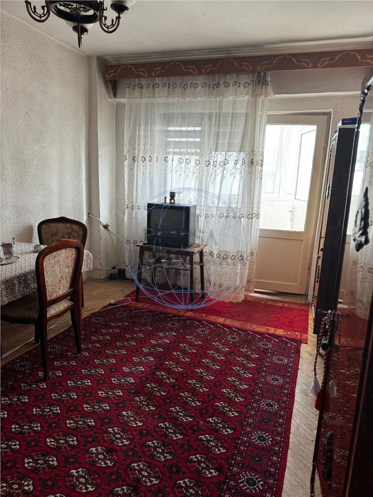 APARTAMENT 3 CAMERE BULEVARDUL UNIRII , 70 MP