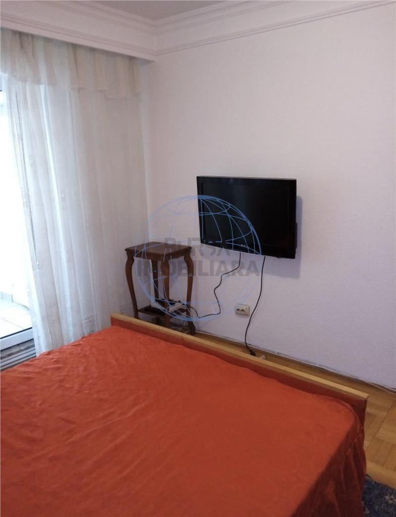 APARTAMENT 3 CAMERE, ETAJ 2/4