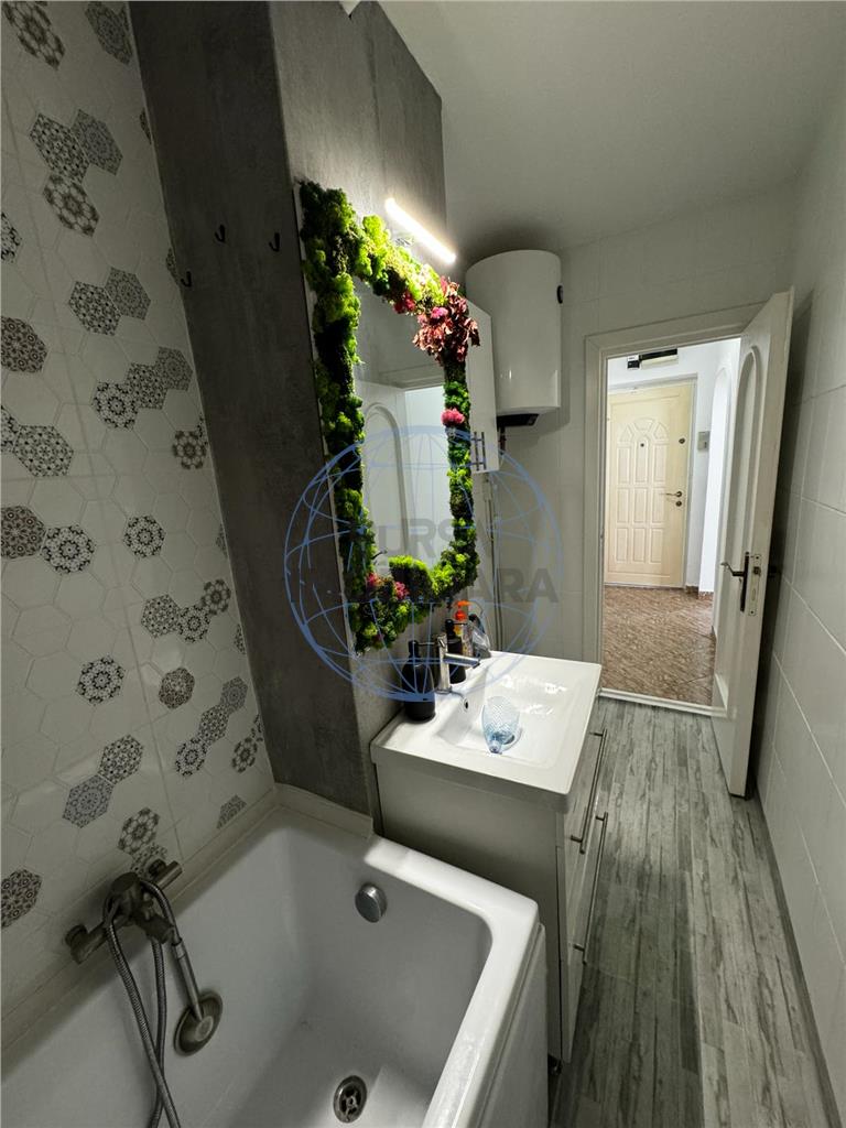 APARTAMENT 2 CAMERE, ZONA CENTRALA, ETAJ 1