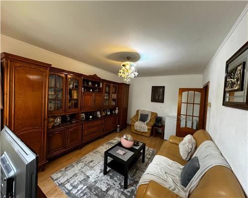 APARTAMNET 3 CAMERE, ETAJ 1