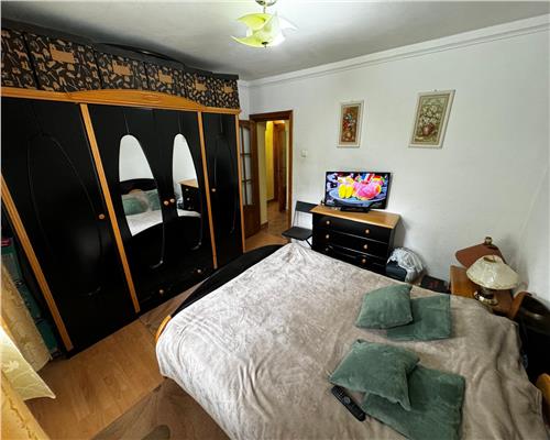 APARTAMNET 3 CAMERE, ETAJ 1