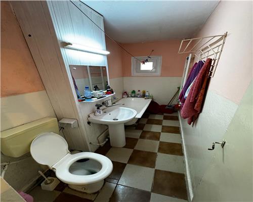 APARTAMENT 3 CAMERE, COMISIA CENTRALA, PARTER