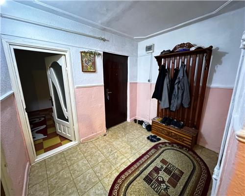 APARTAMENT 3 CAMERE, COMISIA CENTRALA, PARTER