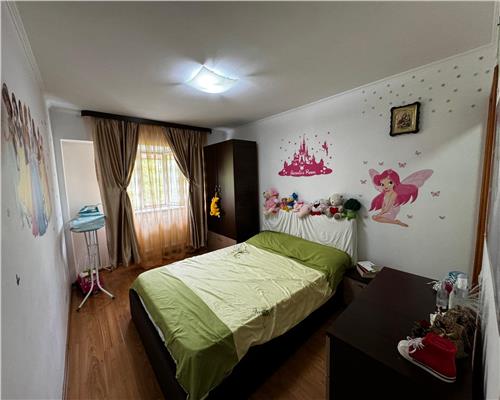 Apartament 2 camere, Piata  Moldovei