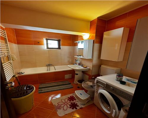 APARTAMENT 2 CAMERE, BLOC NOU,