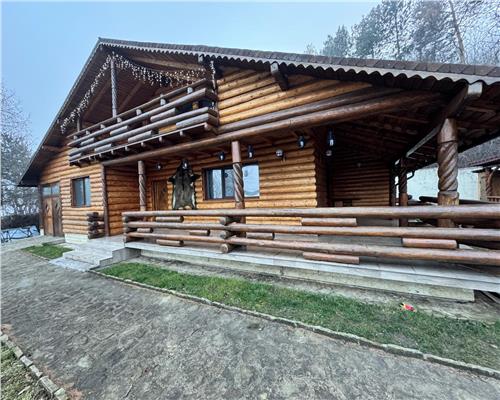 Casa spatioasa, ideala pentru locuinta sau afacere – 1500 mp teren, situata pe drumul principal  Vrancea  Brasov