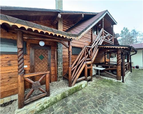 Casa spatioasa, ideala pentru locuinta sau afacere – 1500 mp teren, situata pe drumul principal  Vrancea  Brasov