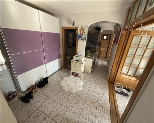 Apartament 3 camere, zona pompieri.