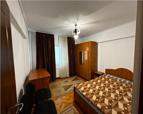 APARTAMENT  DE VANZARE 2 CAMERE ETAJ 1 SEMIDECOMANDAT, ZONA GARA!