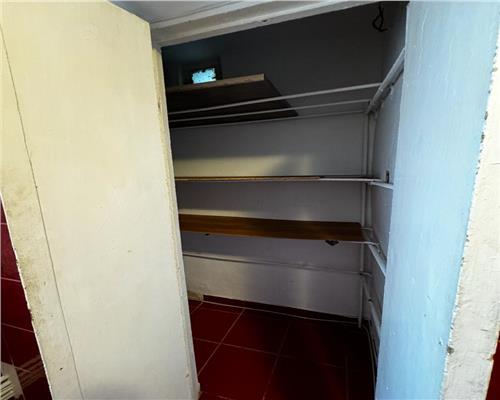 APARTAMENT 3 CAMERE ZONA CENTRALA