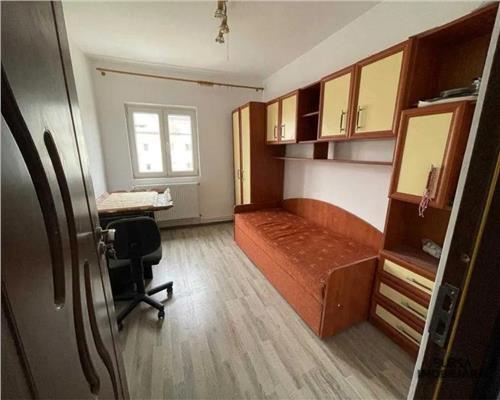 APARTAMENT 3 CAMERE, ALEXANDRU VLAHUTA